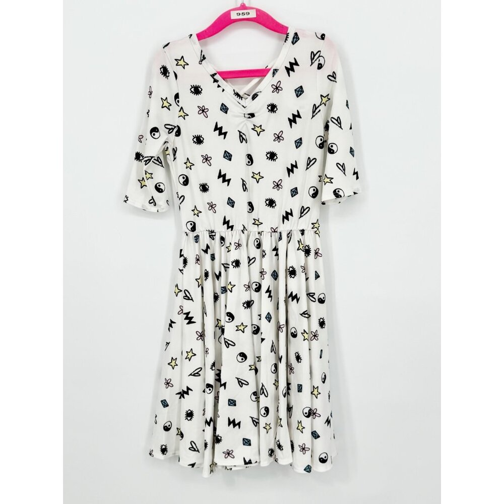 Dotdotsmile Girls Dress Size 7 Doodle Art Print New with Tags